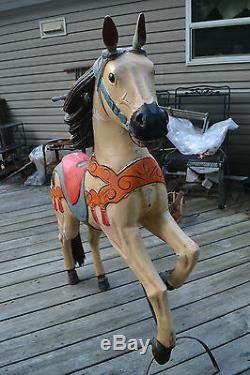 Vtg De Style Sculpté À La Main En Bois Peint Carrousel Carnaval Horse Folk Art Déco