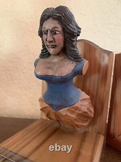 Vtg Poly Chrome Sculpture en bois sculptée à la main en art populaire - Serre-livres Tête de figure féminine Nautique
